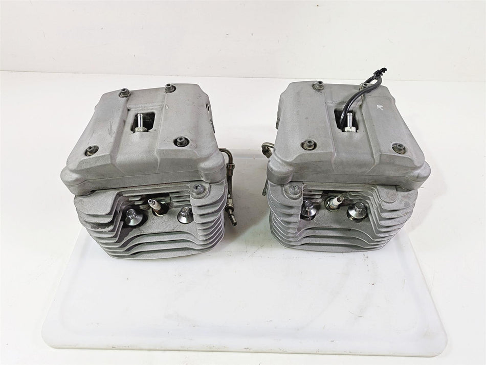 2009 Harley XR1200 Sportster Cylinderhead Cylinder Head Set 17524-08 17523-08 {{ shop.shopifyCountryName }} - Mototech271