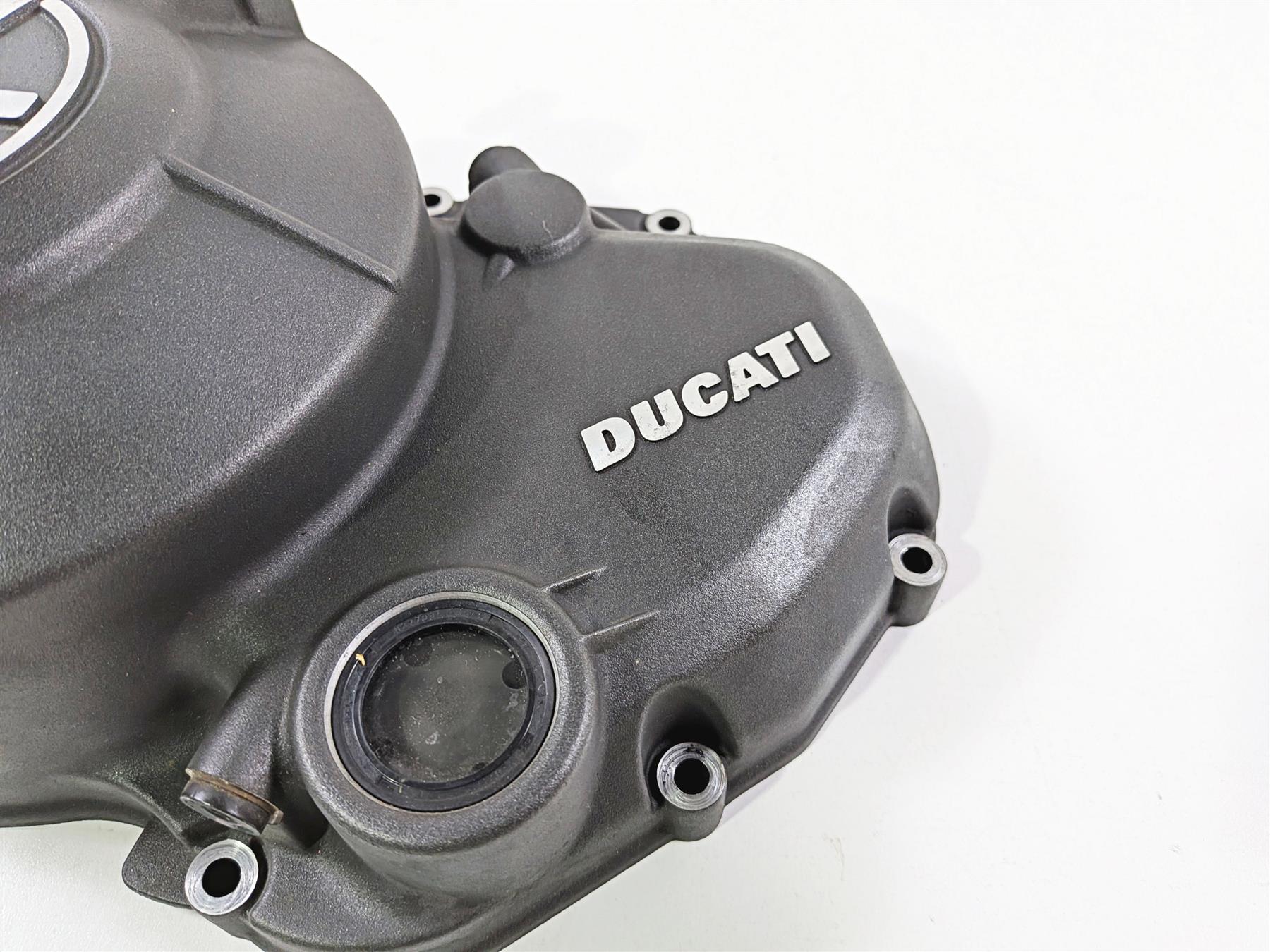 2015 Ducati Scrambler Urban Enduro Right Engine Side Clutch Cover 24321421B-Mototech271
