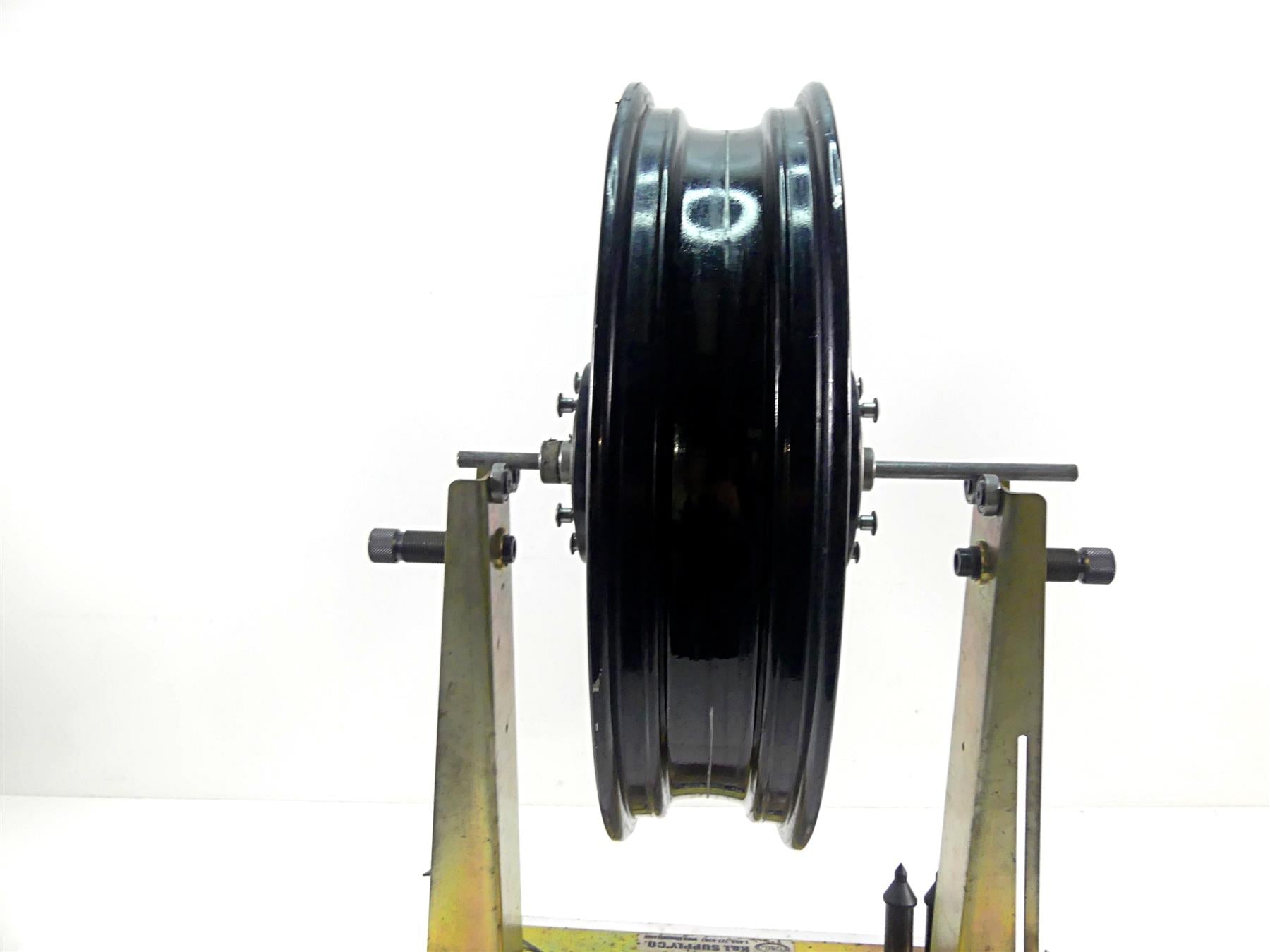 2008 Suzuki M109R VZR1800 18x3.5 Front Wheel Rim - Read 54111-48G00 {{ shop.shopifyCountryName }} - Mototech271