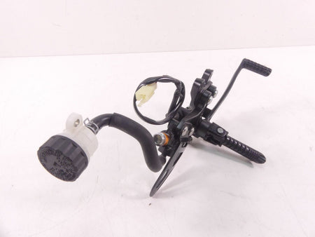 2018 Suzuki GSXR750 Right Front Driver Footpeg Brake Pedal Set 43511-14J10 {{ shop.shopifyCountryName }} - Mototech271