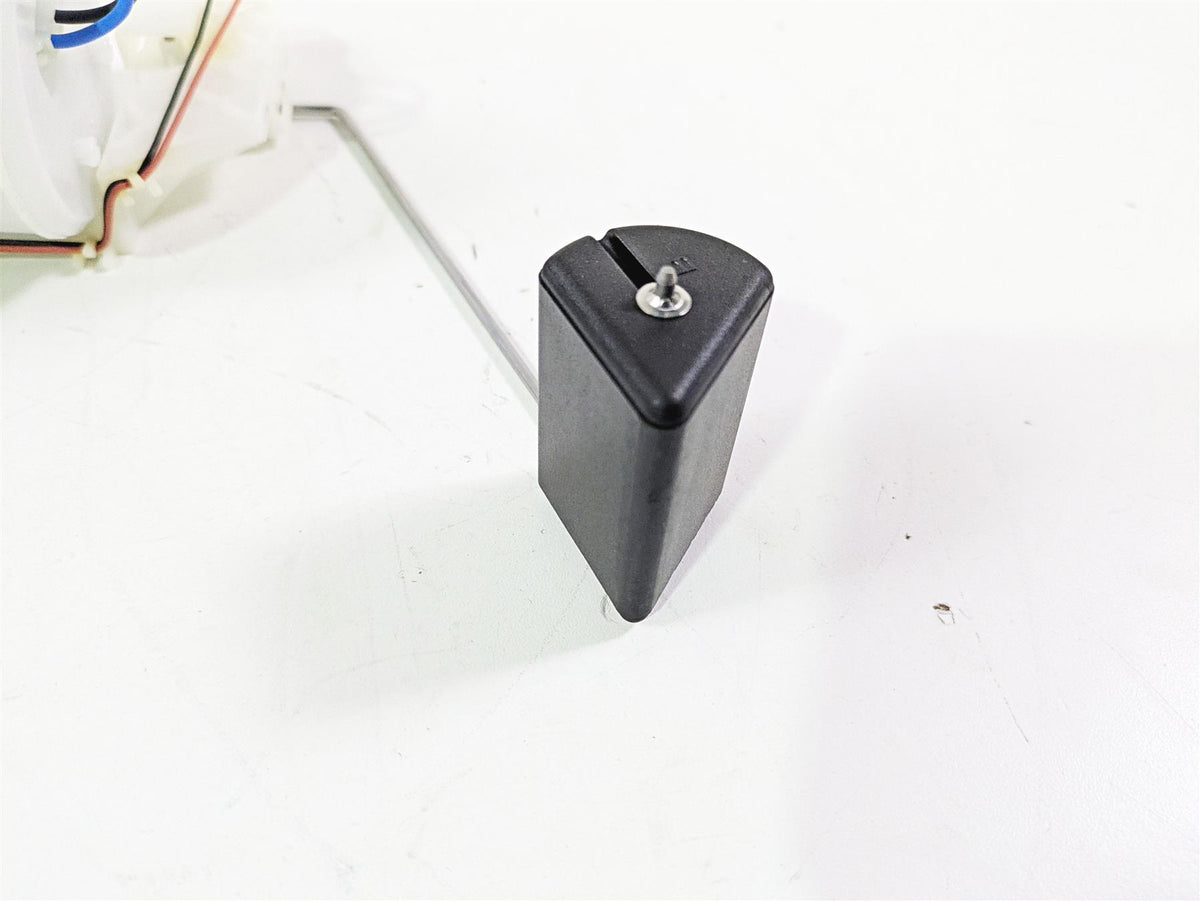 2025 Honda CBR600RR Fuel Gas Petrol Pump 16700-MFJ-D03 {{ shop.shopifyCountryName }} - Mototech271