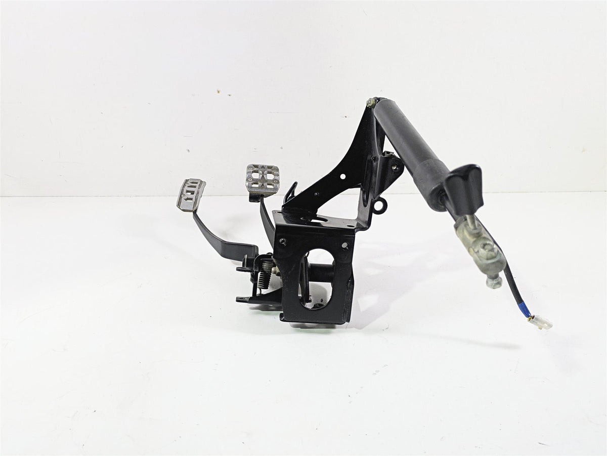 2020 Yamaha YXZ1000 R SS XTR Foot Pedal & Mount Set B57-F2548-01-00 {{ shop.shopifyCountryName }} - Mototech271