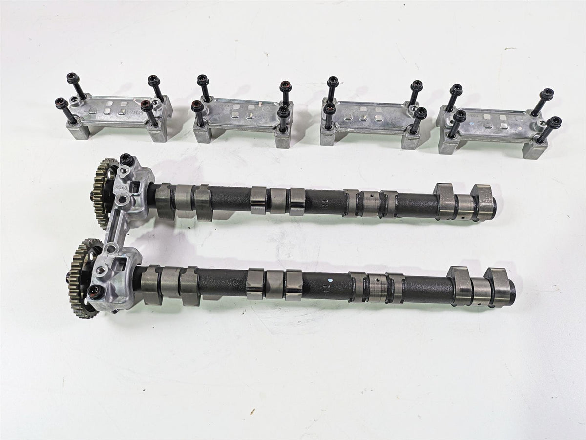 2020 Kawasaki Z900 ZR900 Camshaft Cam Shaft Set 49118-0942 49118-0979 {{ shop.shopifyCountryName }} - Mototech271
