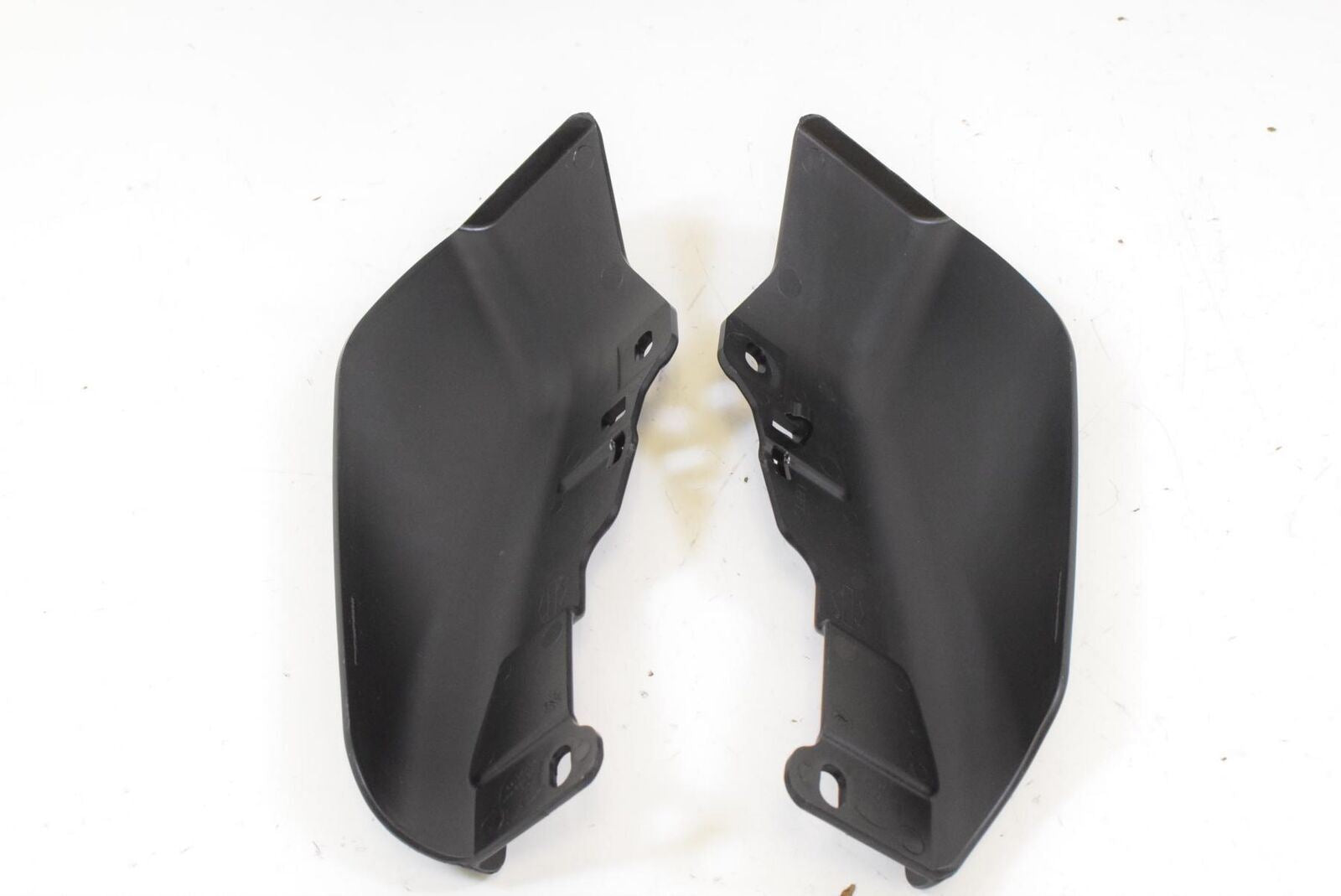 2016 Harley Touring FLHTCU Electra Glide SUNGLO RED Side Cover Set Wings 66250-0 {{ shop.shopifyCountryName }} - Mototech271