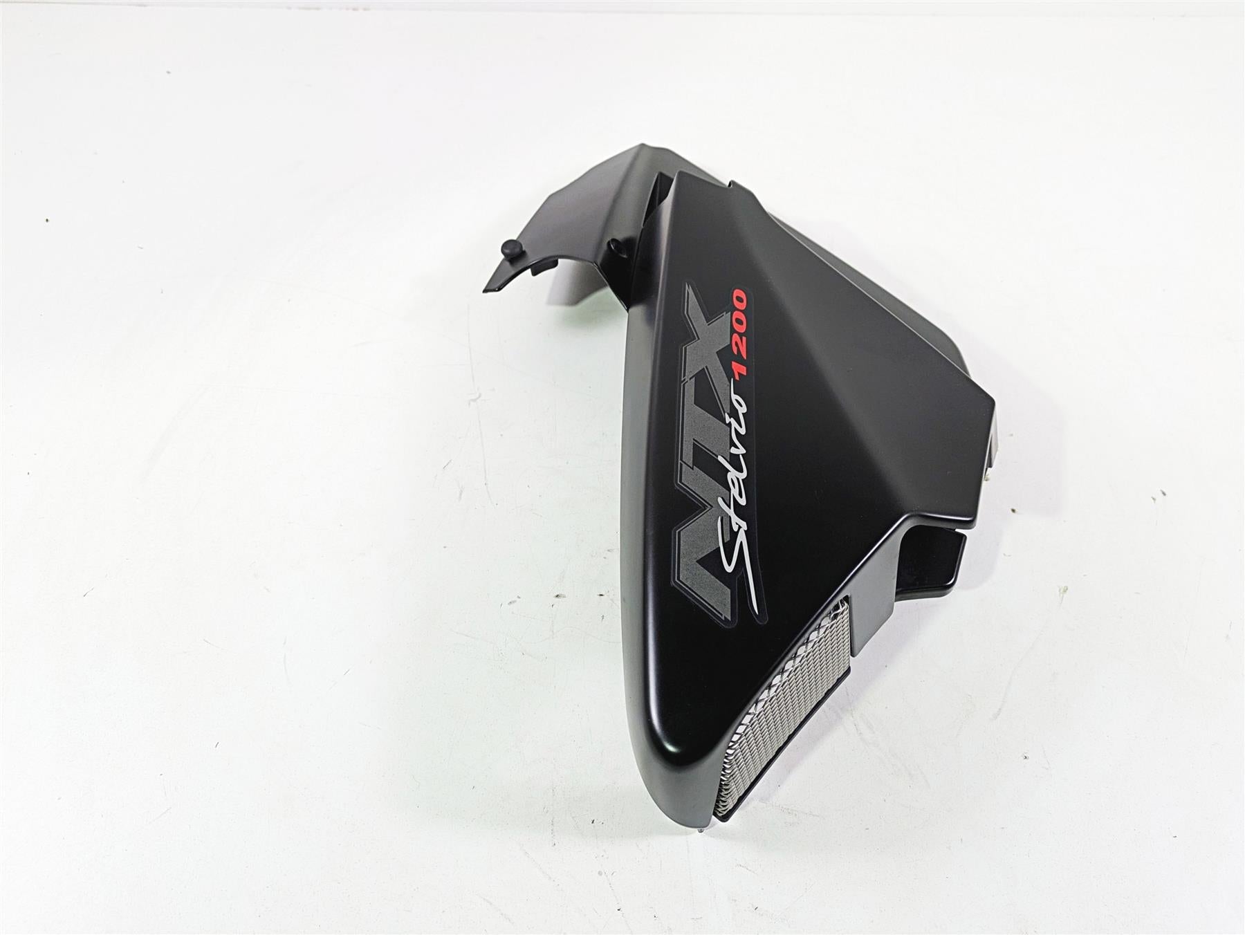 2016 Moto Guzzi Stelvio 1200 8V NTX Right Under Tank Side Cover Set 897637 {{ shop.shopifyCountryName }} - Mototech271