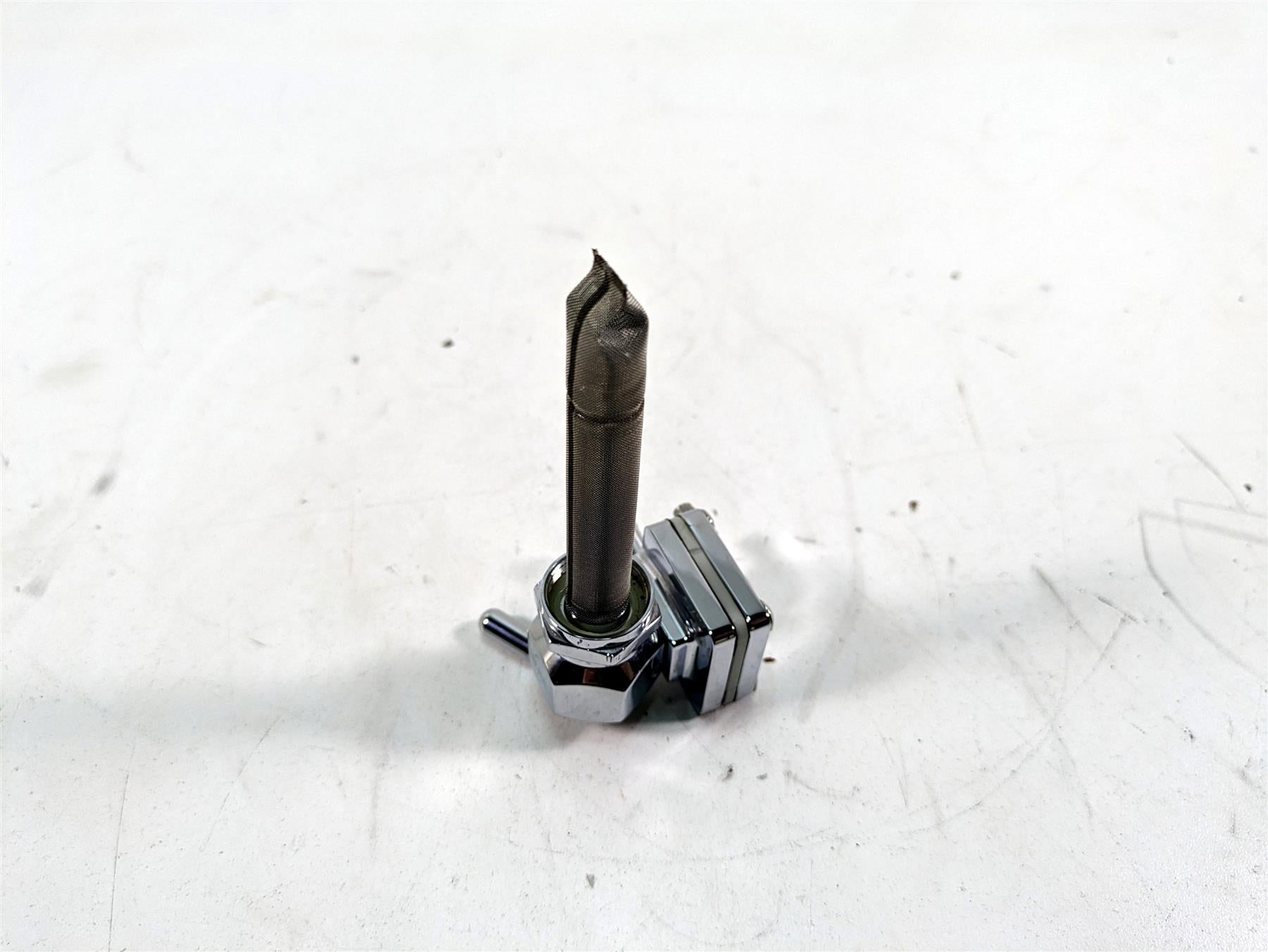 Harley Davidson Pingle Chrome Single Outlet Petcock Fuel Gas Valve 22mm 1311-CHV {{ shop.shopifyCountryName }} - Mototech271