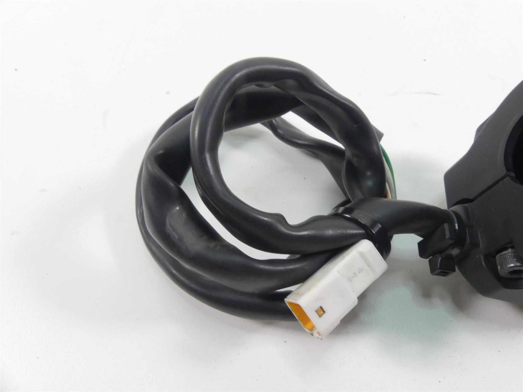 2017 Ducati 939 S Supersport Left Hand Turn Signal Control Switch 65110241C {{ shop.shopifyCountryName }} - Mototech271