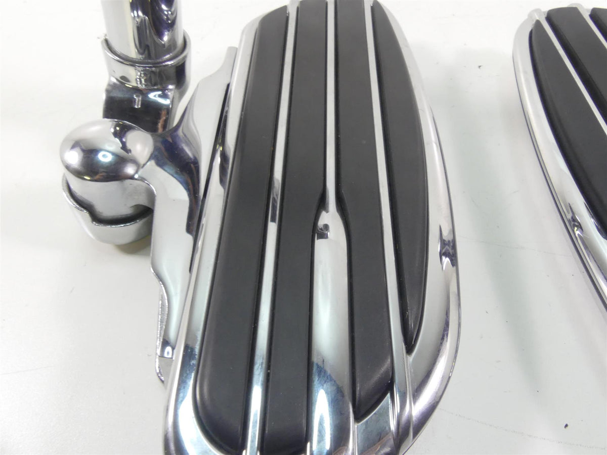 2009 Harley FLHTCU SE4 CVO E-Glide Rear Chrome Passenger Floorboard Set 50700-04 {{ shop.shopifyCountryName }} - Mototech271