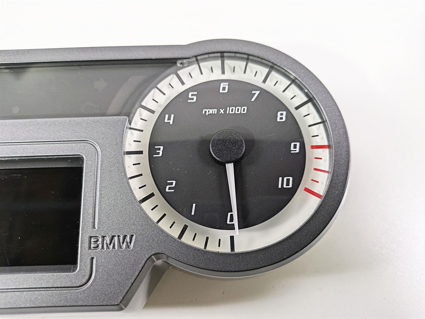 2019 BMW R1250RT K52 Speedometer Gauge Instrument 45k 62117921968 {{ shop.shopifyCountryName }} - Mototech271
