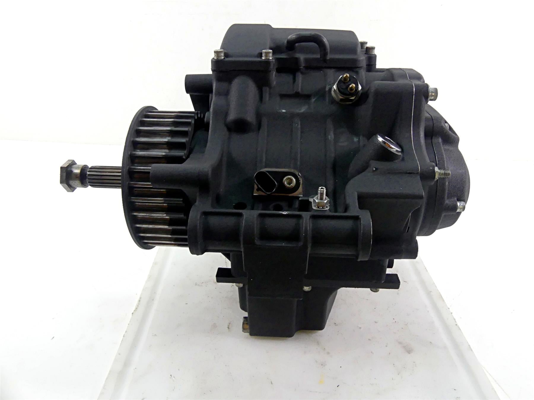 2014 Harley Dyna FXDB Street Bob Transmission Gear Box 6 Speed 33083-10A {{ shop.shopifyCountryName }} - Mototech271