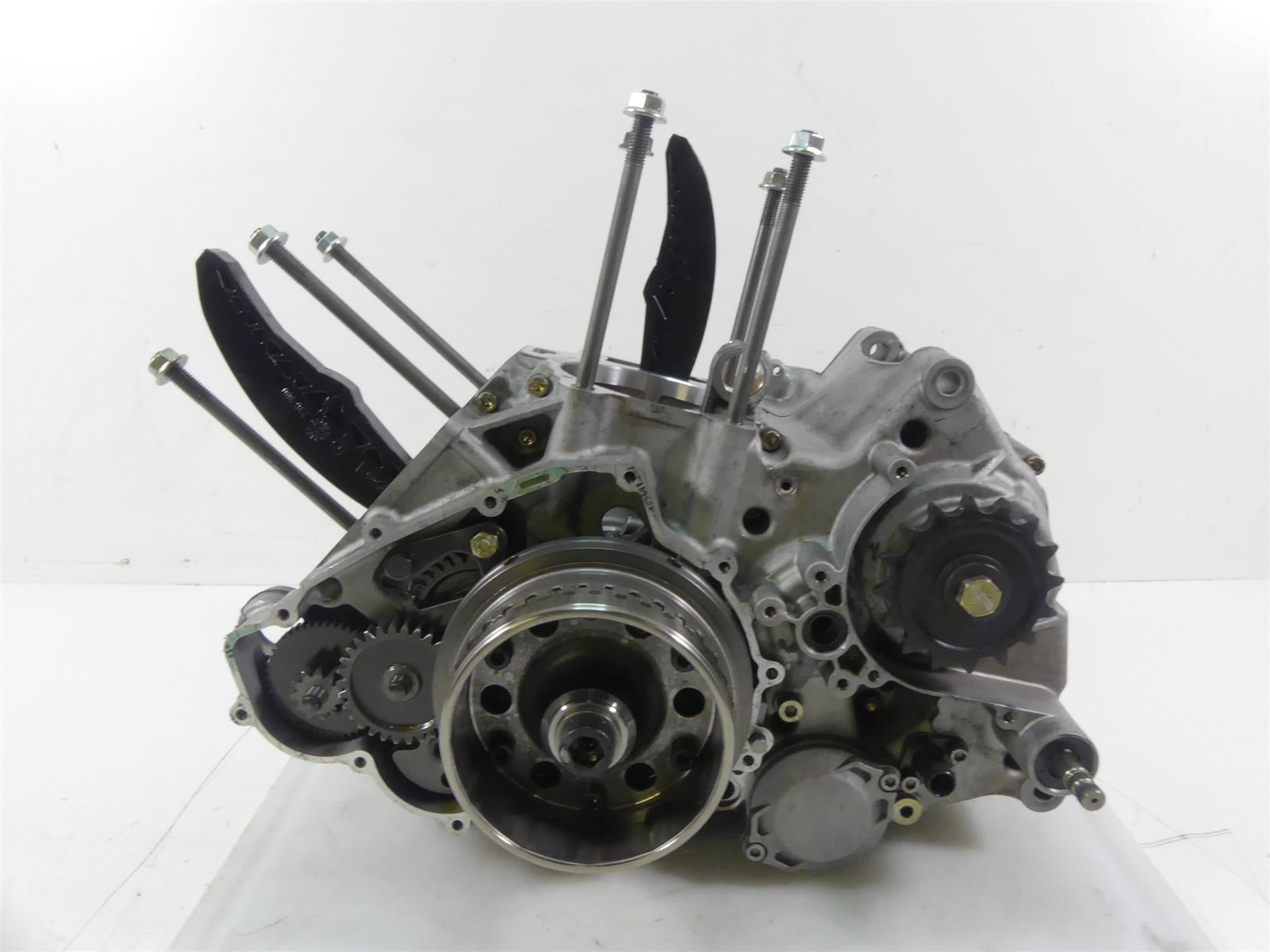 2004 Aprilia RSV1000 R Mille Engine Bottom End Crank Case Shaft Set AP0296961 {{ shop.shopifyCountryName }} - Mototech271