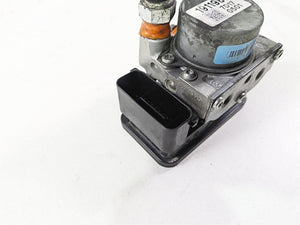 2017 Indian Chieftain Limited Abs Brake Pump Control Unit Module 2204981