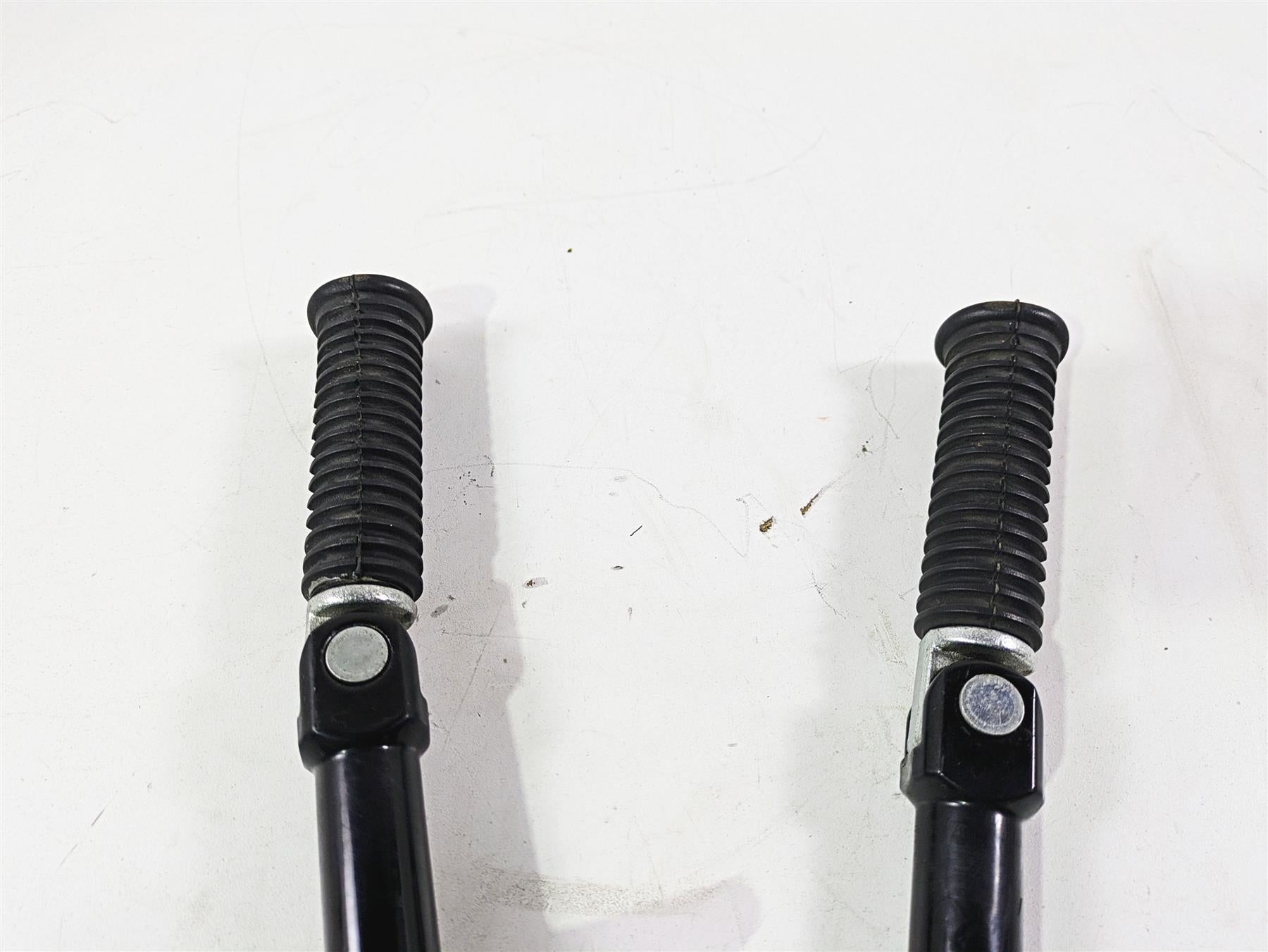 2014 Harley FLS Softail Slim Rear Passenger Footpeg Set 50932-08 {{ shop.shopifyCountryName }} - Mototech271