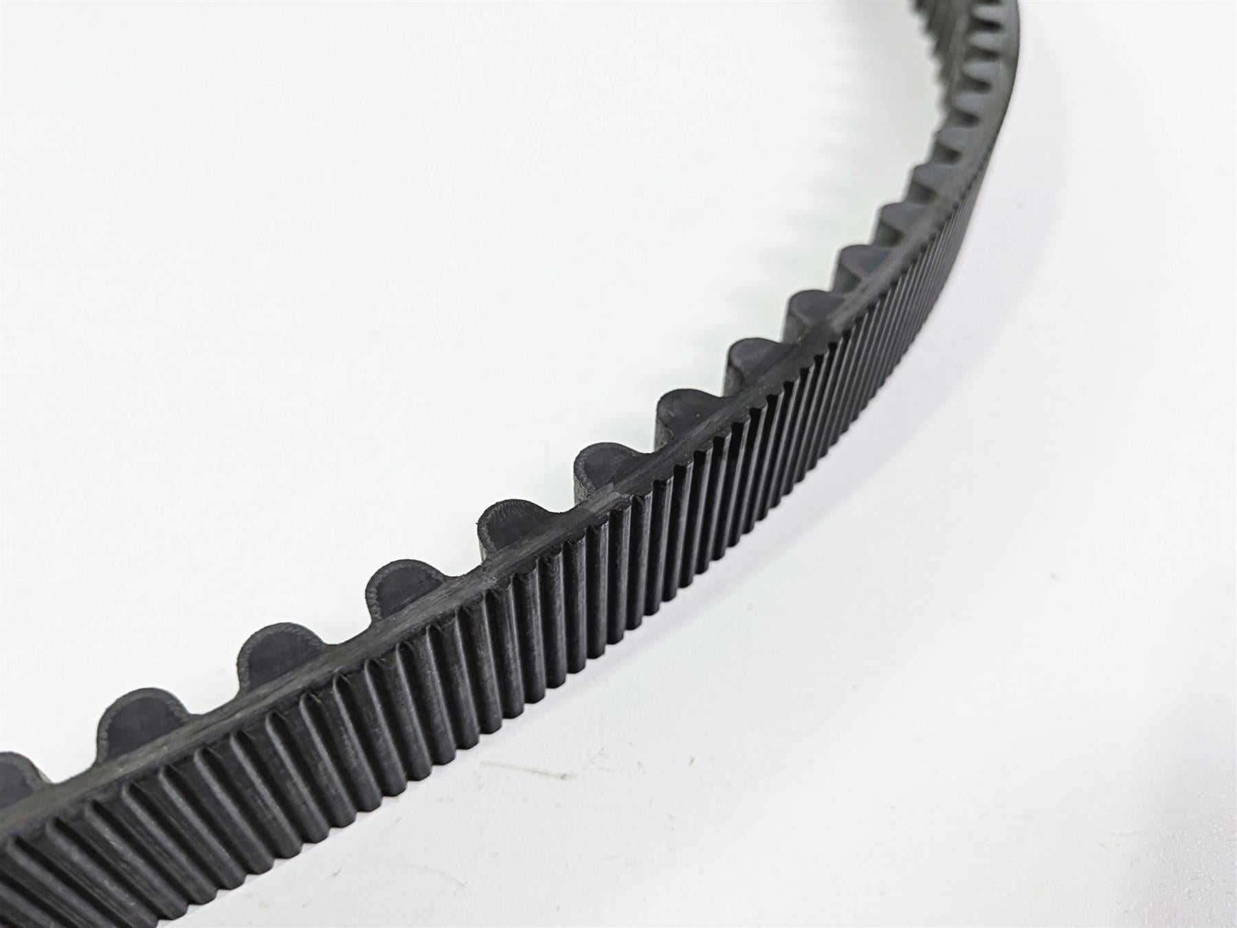 2006 Harley Touring FLHTCU SE CVO Electra Glide Rear Drive Belt 139T 40040-05-Mototech271