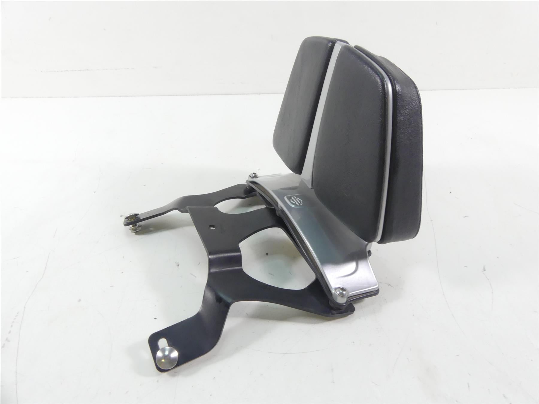 2013 Harley Davidson VRSCF Muscle Oem Backrest Back Rest Sissy Bar 51600-09 {{ shop.shopifyCountryName }} - Mototech271