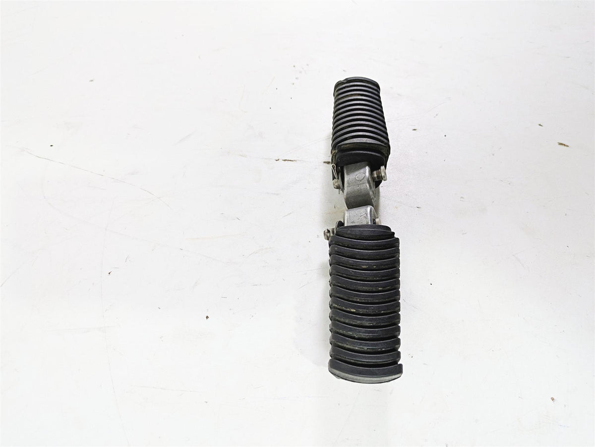 2017 BMW F800GS Adv K75 Passenger Footpeg Foot Peg Set 46717664225 {{ shop.shopifyCountryName }} - Mototech271