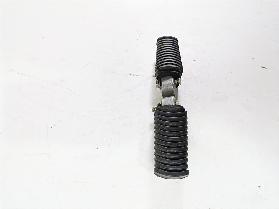 2017 BMW F800GS Adv K75 Passenger Footpeg Foot Peg Set 46717664225 {{ shop.shopifyCountryName }} - Mototech271