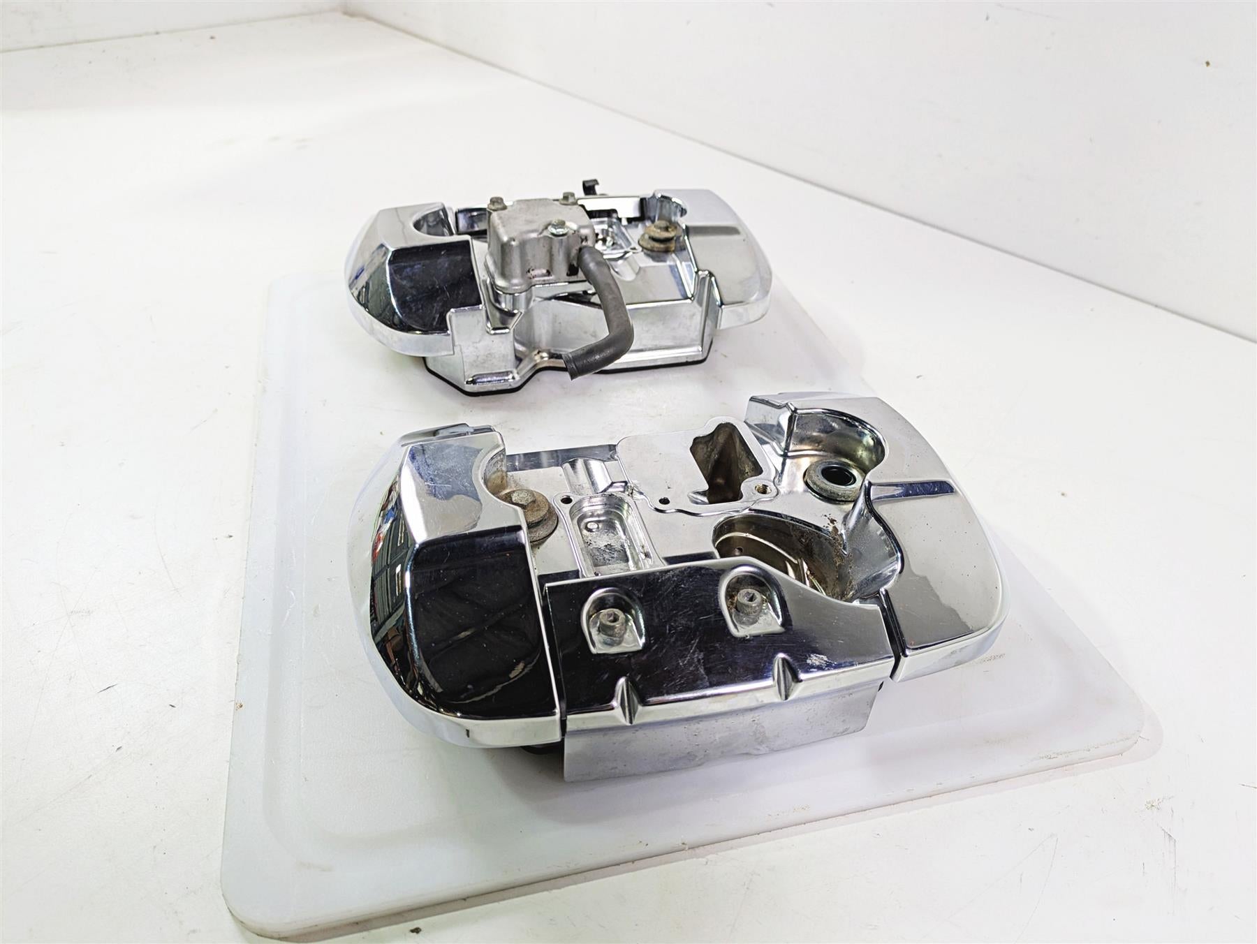2001 Honda VT750 Shadow Ace Valve Cover Chrome Covers Set 12311-MBA-710 {{ shop.shopifyCountryName }} - Mototech271