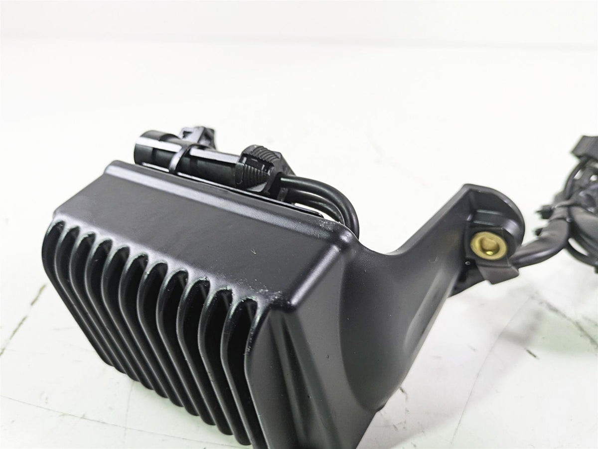2003 Harley Touring FLHTCUI E-Glide 100th Rectifier Voltage Regulator 74505-02 {{ shop.shopifyCountryName }} - Mototech271