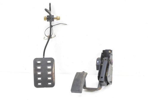2016 Can-Am Maverick 1000R STD Accelerate & Brake Pedal 705600724 707001166 | Mototech271