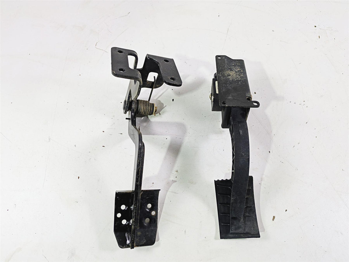 2022 CFMoto Zforce 950 Sport Foot Brake Pedal Lever Set 5HYV-082000-1200 {{ shop.shopifyCountryName }} - Mototech271