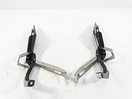 2010 Harley Touring FLHTCU Electra Glide Front Fairing Mount Holder Set 58479-96 {{ shop.shopifyCountryName }} - Mototech271