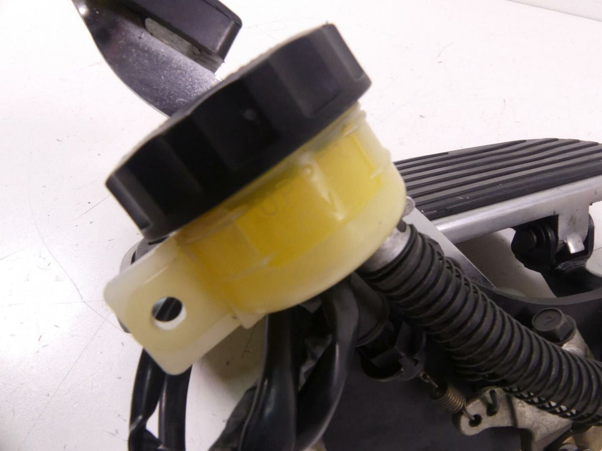 1997 Kawasaki Vulcan VN1500 Classic Left Right Front Floor Board Set 34003-1448 {{ shop.shopifyCountryName }} - Mototech271