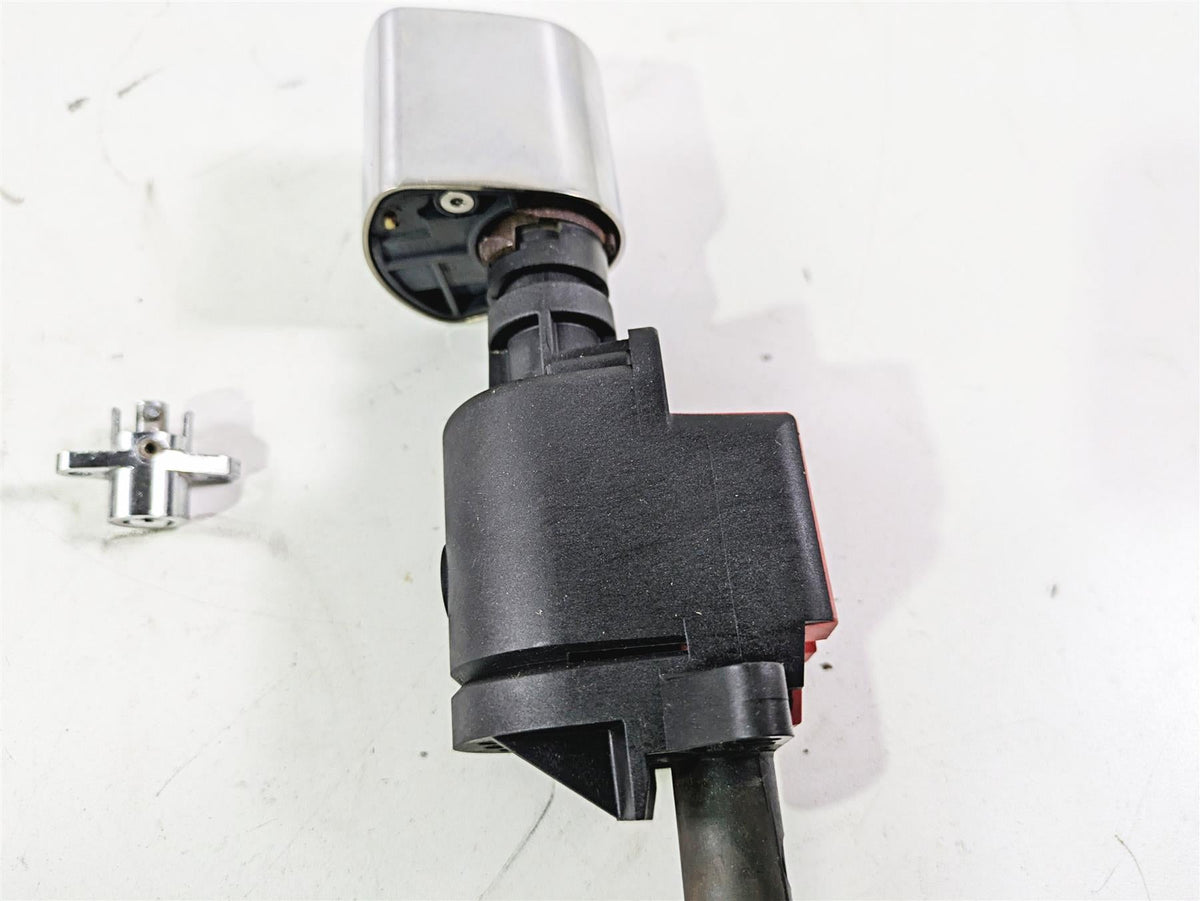 2011 Harley Touring FLHTCUSE CVO E-Glide Ignition Switch Power Lock 76611-10 {{ shop.shopifyCountryName }} - Mototech271