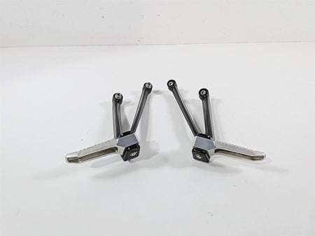 2014 BMW S1000RR K46 Rear Passenger Foot Peg Rest Set 46718521680 46718521681 {{ shop.shopifyCountryName }} - Mototech271