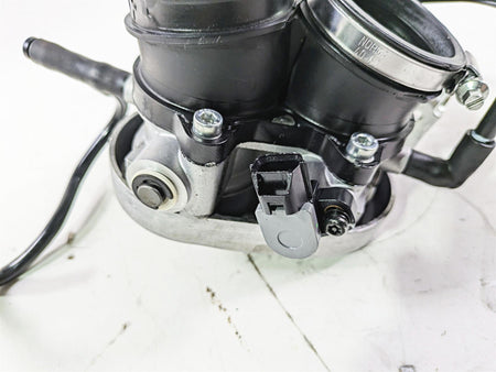 2012 Victory Cross Country Throttle Body Fuel Injection Set 1204320 1205085 {{ shop.shopifyCountryName }} - Mototech271