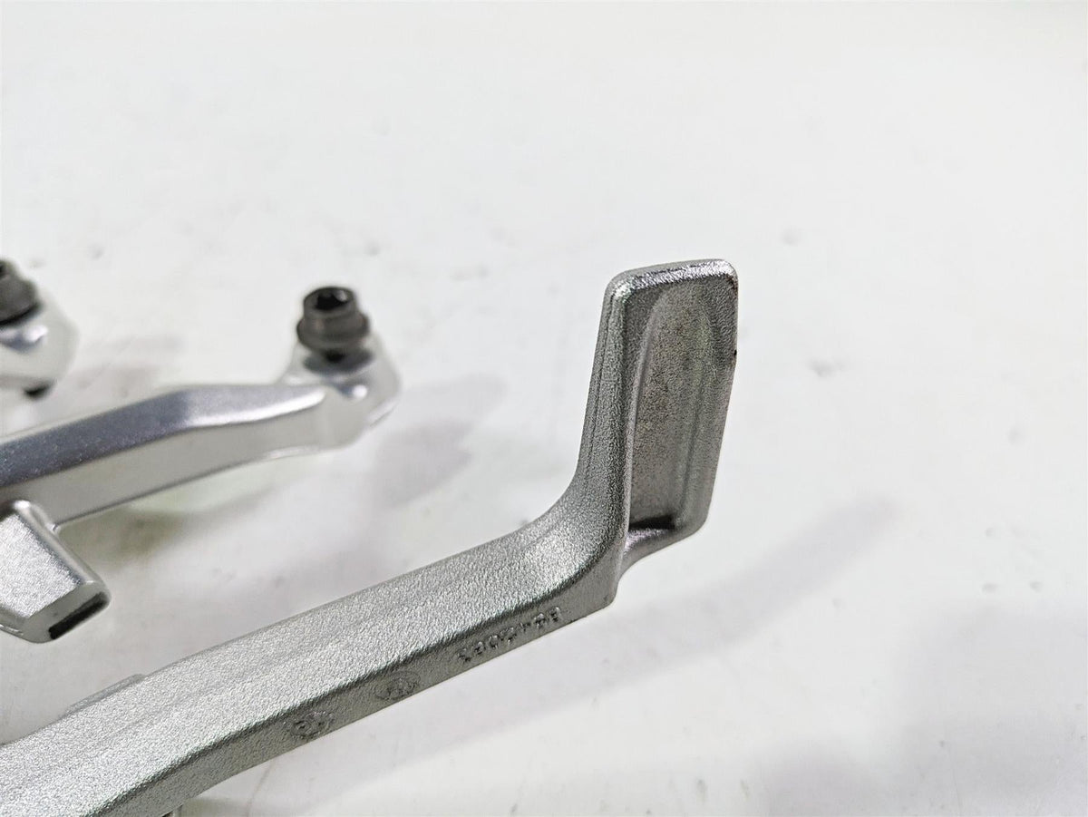 2017 BMW S1000R K47 Right Rider Footpeg & Brake Pedal Set 46718562398 8542083 {{ shop.shopifyCountryName }} - Mototech271