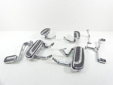 2007 Harley FLHTCU SE CVO Electra Glide Floorboard Shifter Brake Set 50688-04 {{ shop.shopifyCountryName }} - Mototech271