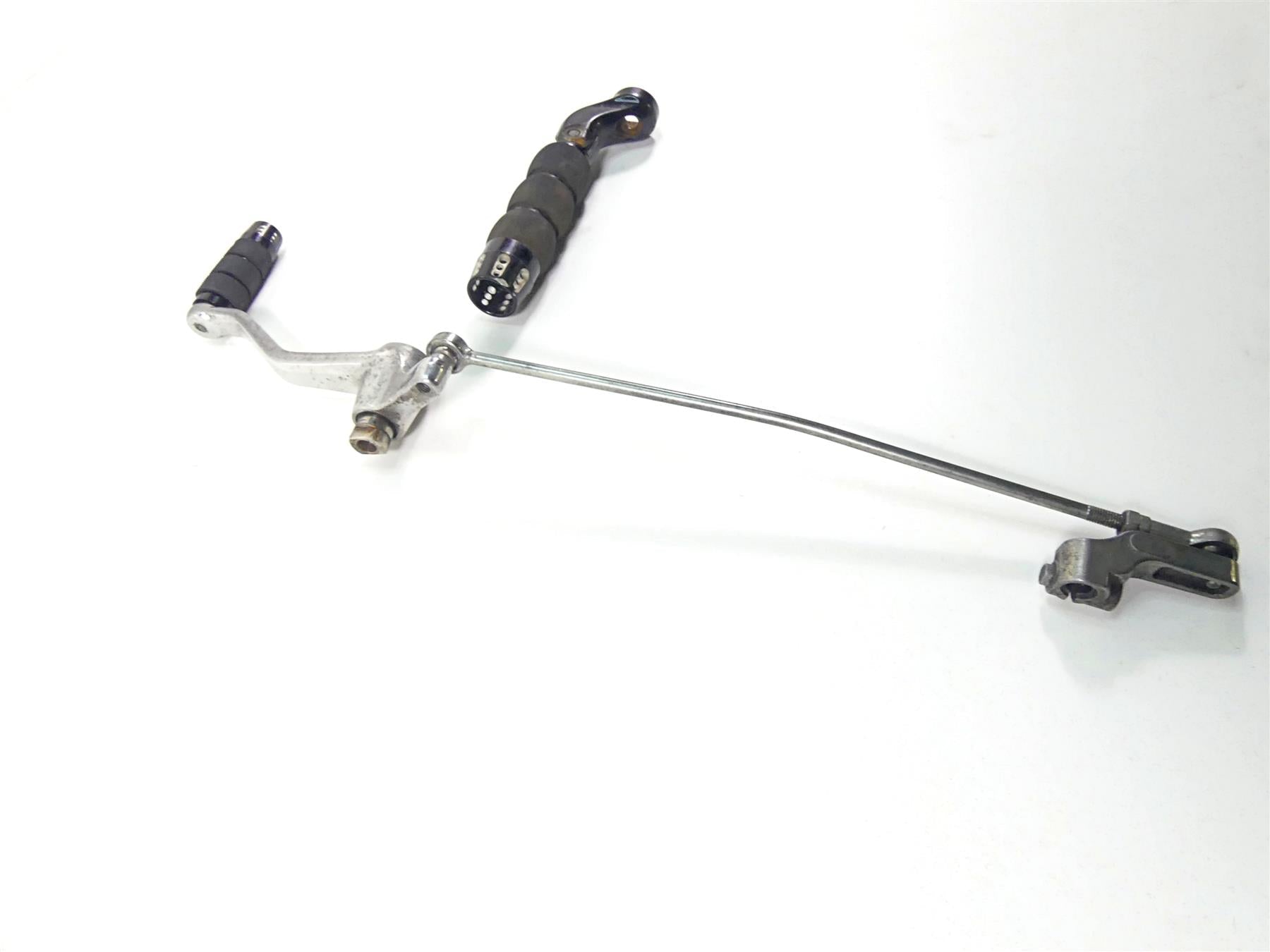 2014 Harley VRSCF Muscle V-Rod Left Front Footpeg & Shifter Parts Set 54046-12 {{ shop.shopifyCountryName }} - Mototech271