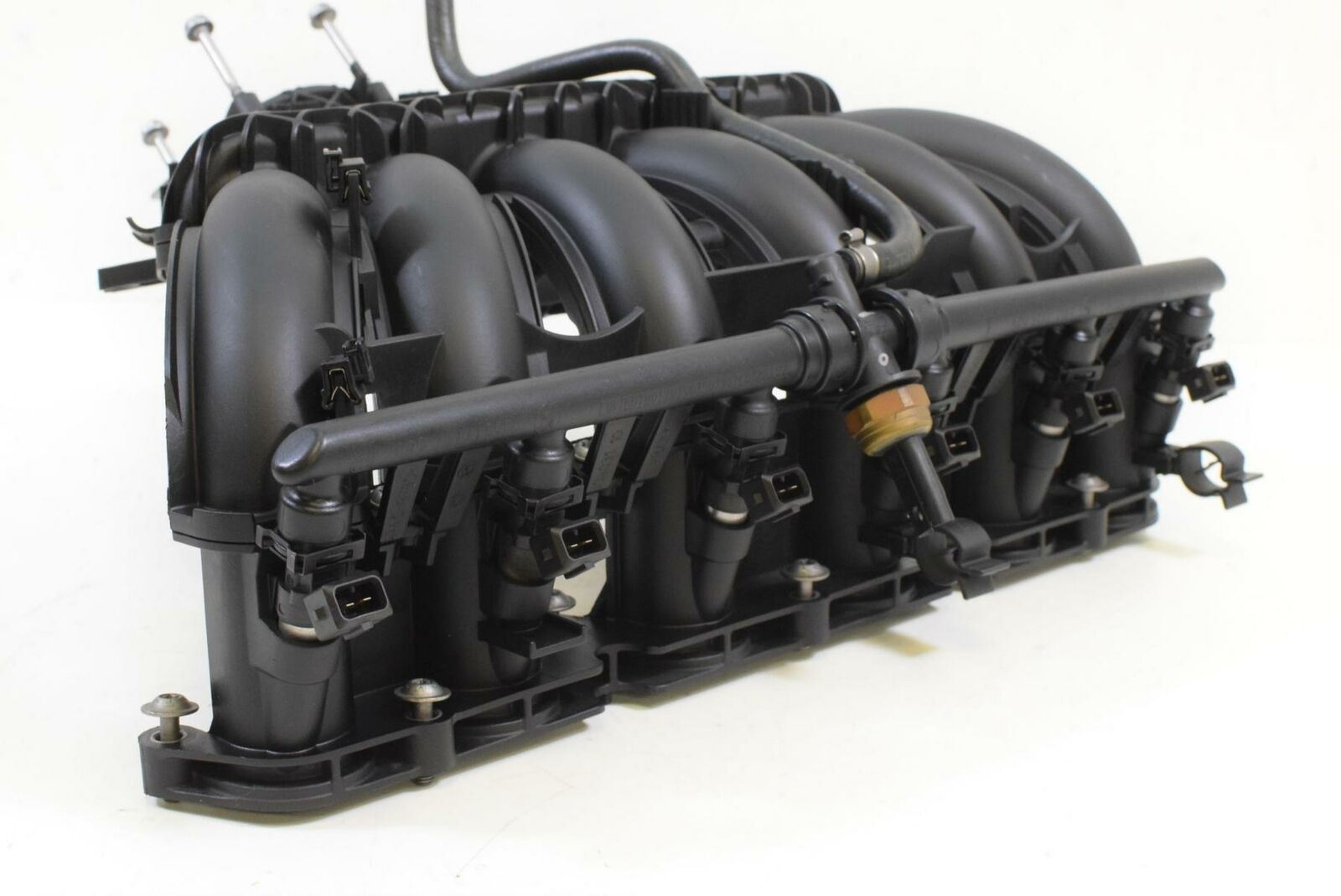 2013 BMW K1600 GTL K48 Air Intake Manifold With Injectors 13717712328 {{ shop.shopifyCountryName }} - Mototech271