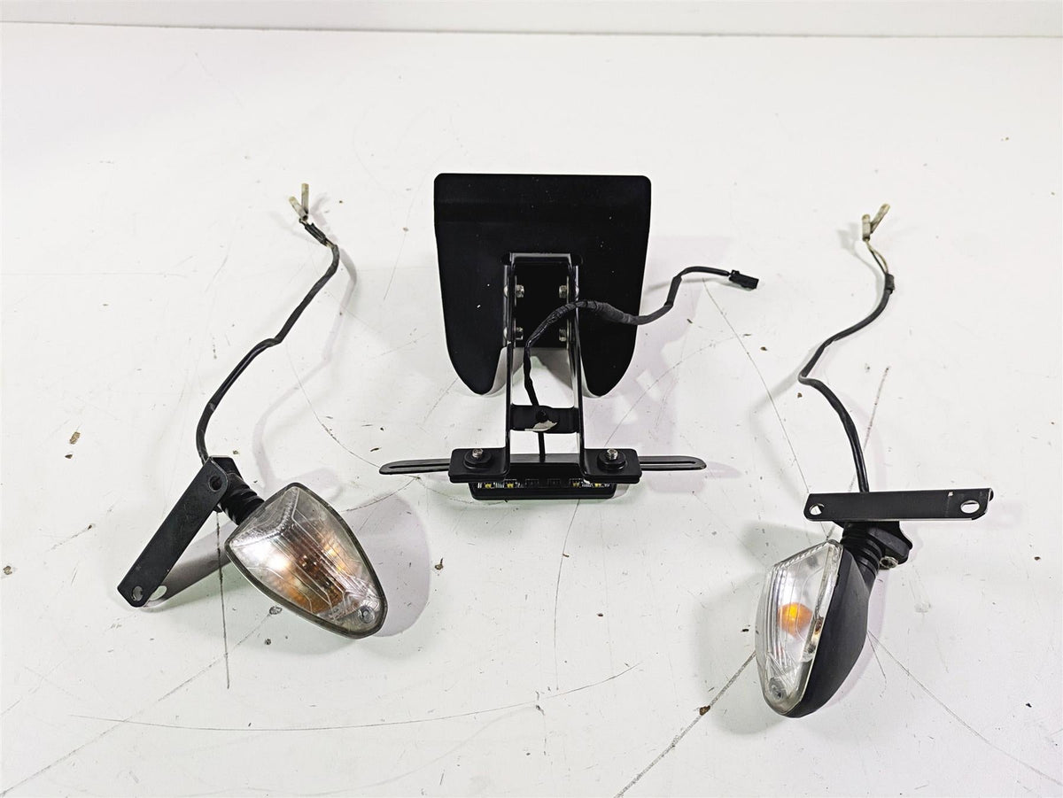 2019 Triumph Speed Triple RS 1050 Short License Plate Holder Blinker Set {{ shop.shopifyCountryName }} - Mototech271