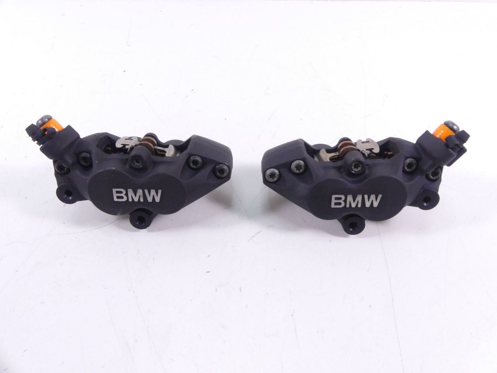 2011 BMW R1200GS R 1200 GS K25 Front Brake Caliper Set 34117711438 34117711439 {{ shop.shopifyCountryName }} - Mototech271