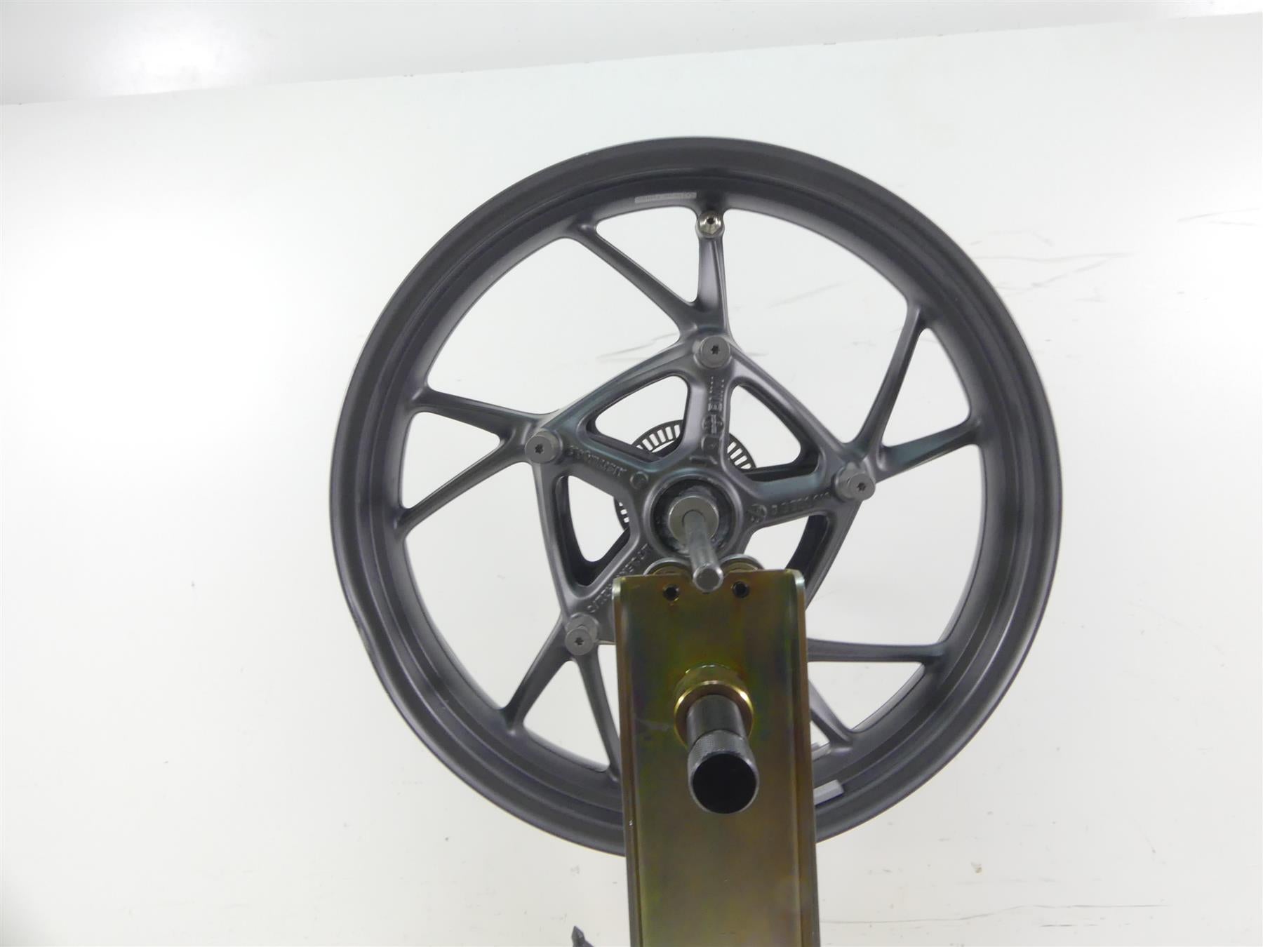 2016 BMW R1200RS K54 Front 3.5x17 Wheel Rim -Dented 36318556328 {{ shop.shopifyCountryName }} - Mototech271
