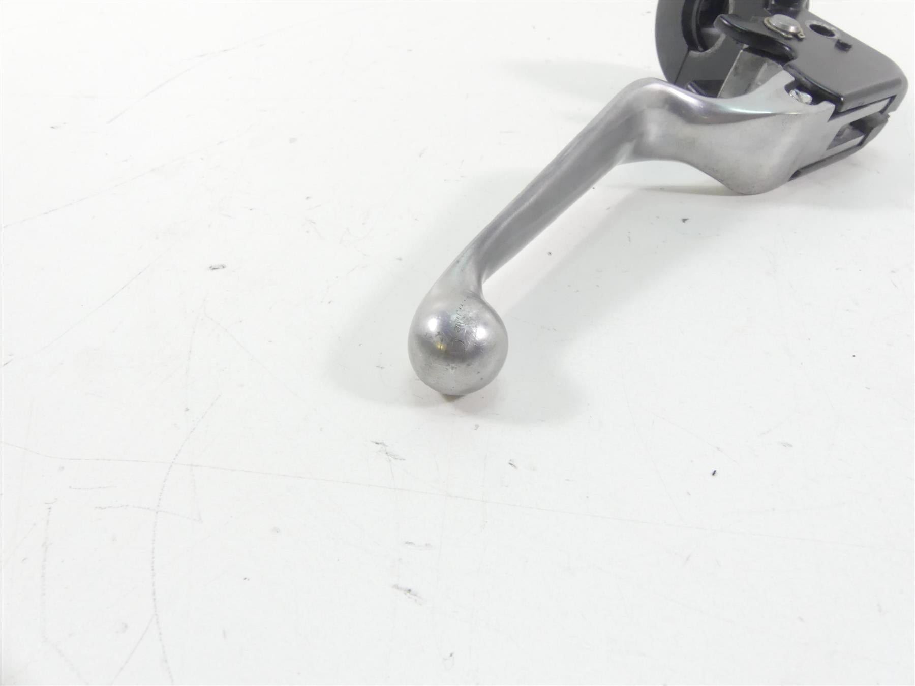1999 Harley Touring FLHTCUI Electra Glide Clutch Perch & Lever 38608-96 45015-96 {{ shop.shopifyCountryName }} - Mototech271