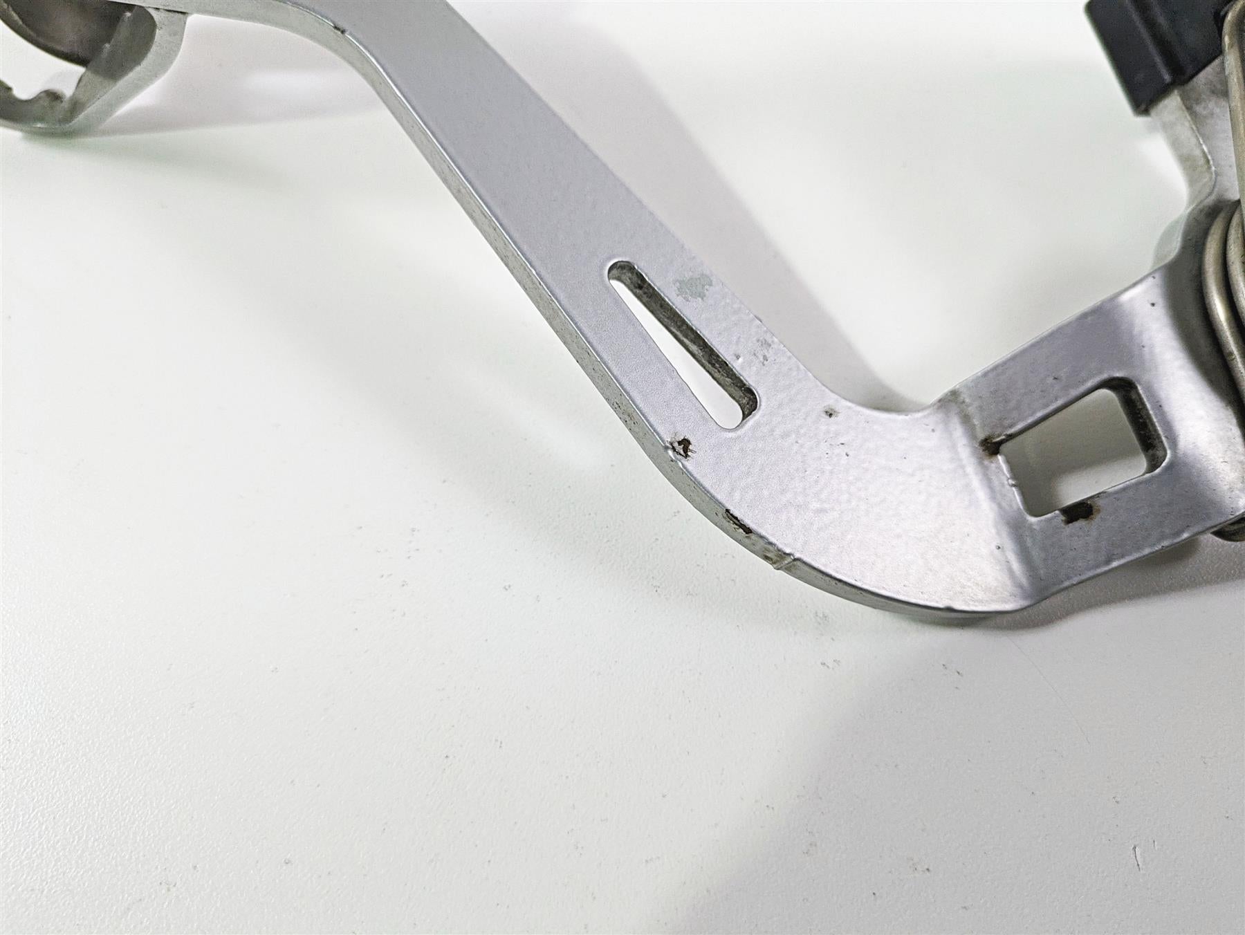 2006 BMW R1200GS K255 Adv Rear Brake Lever Pedal 35217695901 {{ shop.shopifyCountryName }} - Mototech271