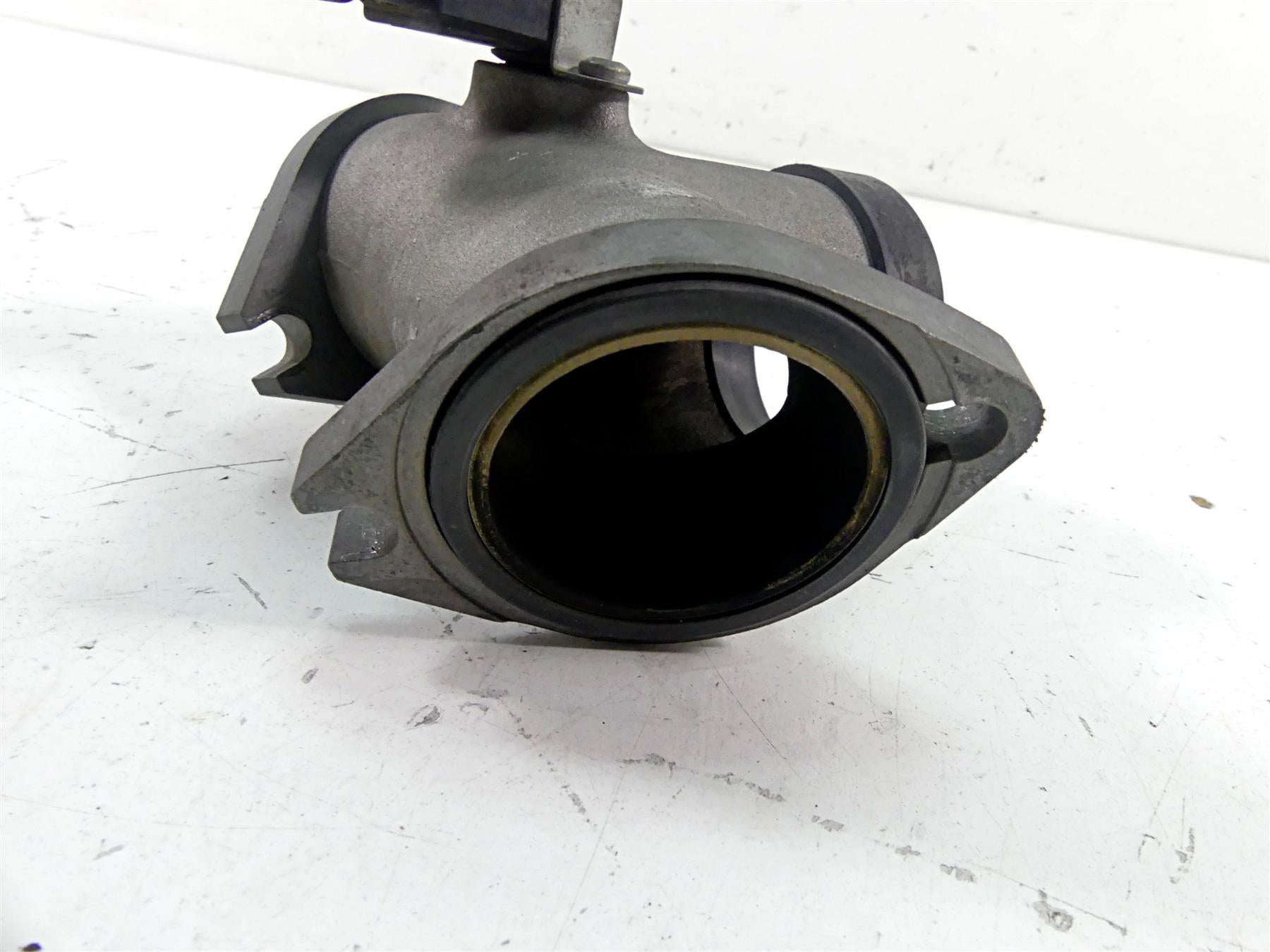 2002 Harley Touring FLHTC Electra Glide Intake Carb Inlet Manifold 27614-99 {{ shop.shopifyCountryName }} - Mototech271