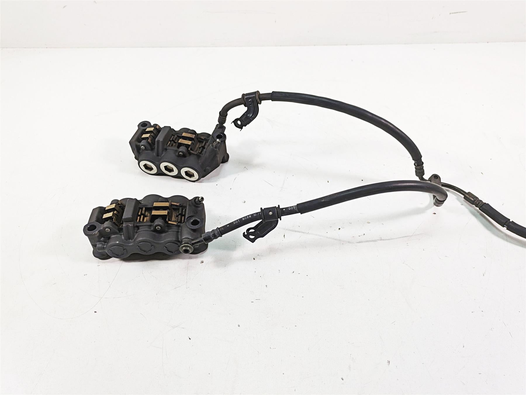2007 Yamaha R1 YZFR1 6 Piston Front Brake Caliper + Lines Set 4C8-2580T-00-00 {{ shop.shopifyCountryName }} - Mototech271