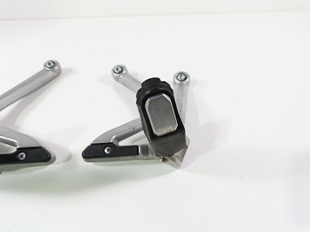 2015 Triumph Tiger Explorer XC Rear Passenger Footpeg Rest Set T2082161 T2082162 {{ shop.shopifyCountryName }} - Mototech271