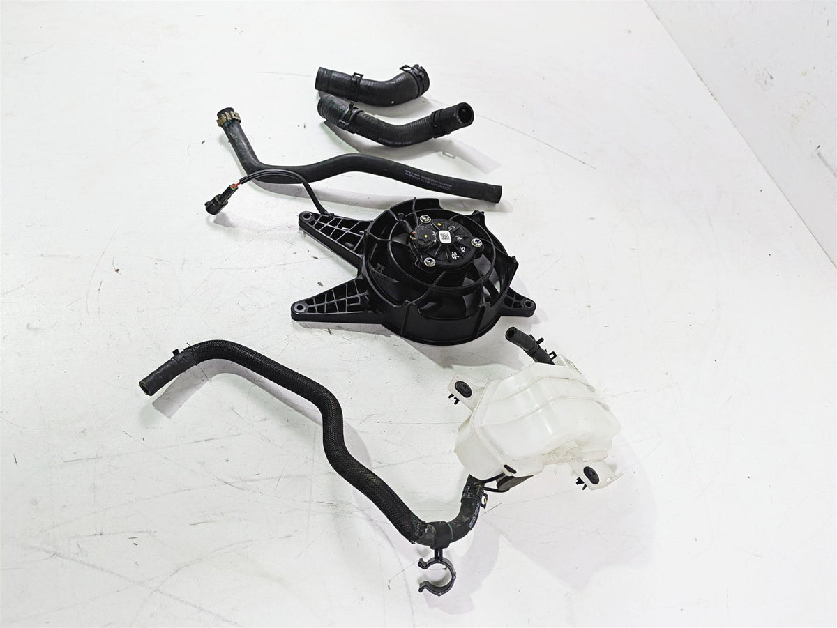 2023 BMW G310R K03 Coolant Fan Reservoir Hoses Set 17429457927 {{ shop.shopifyCountryName }} - Mototech271