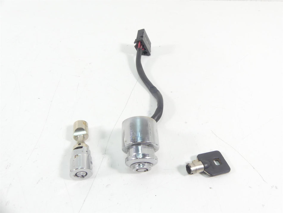 1995 Harley Dyna FXDL Low Rider Ignition Switch Steering Lock Key Set 71421-94 {{ shop.shopifyCountryName }} - Mototech271