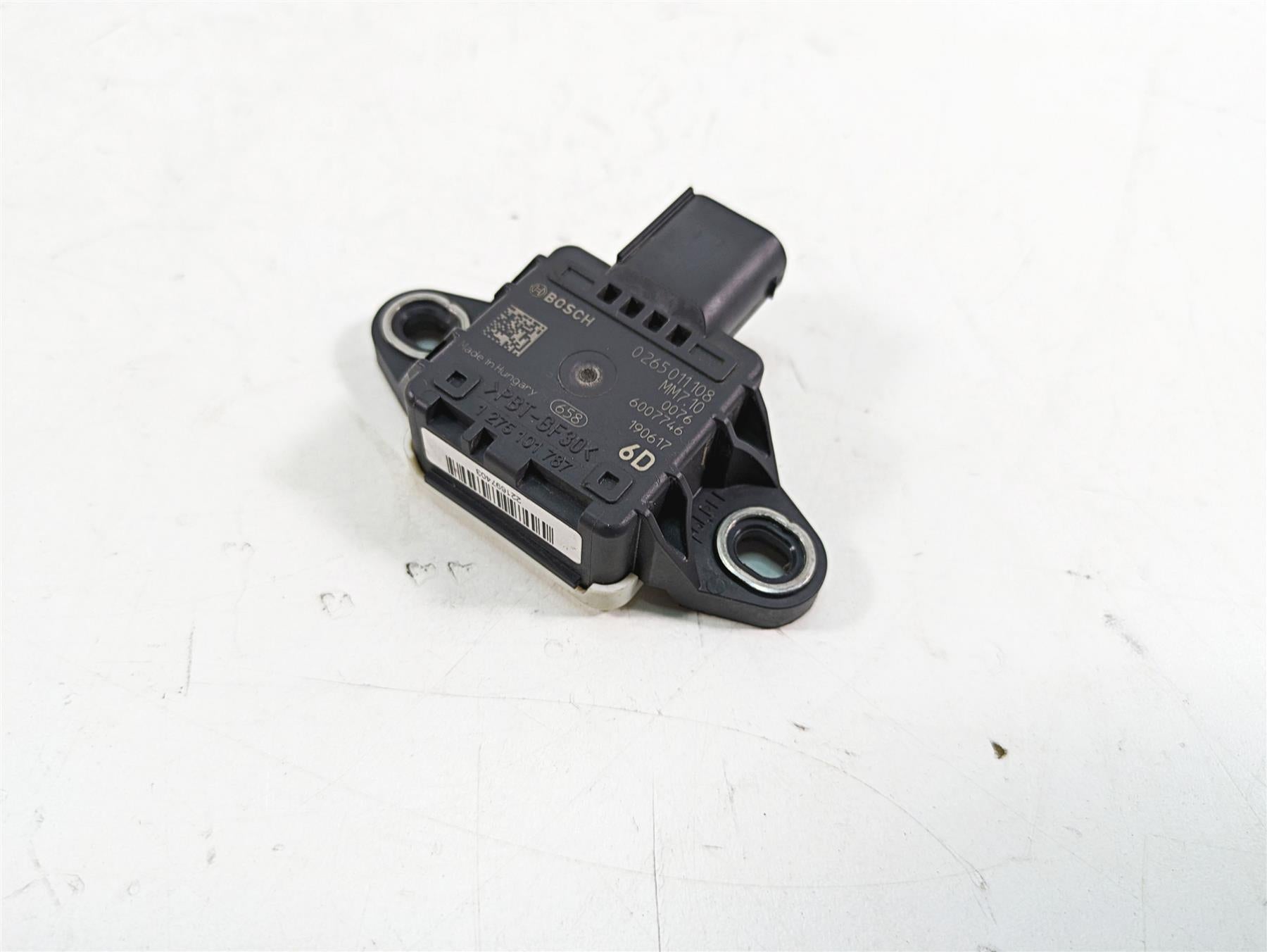 2020 Ducati Hypermotard 950 SP Bosch Lean Angle Fall Sensor 38540093B {{ shop.shopifyCountryName }} - Mototech271