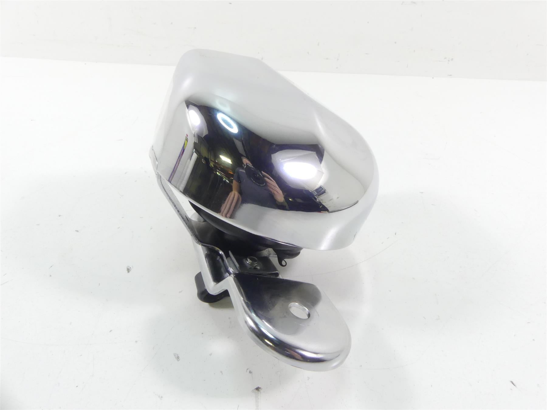 2007 Harley FLHTCU SE CVO Electra Glide Horn With Chrome Cover 61300478 {{ shop.shopifyCountryName }} - Mototech271