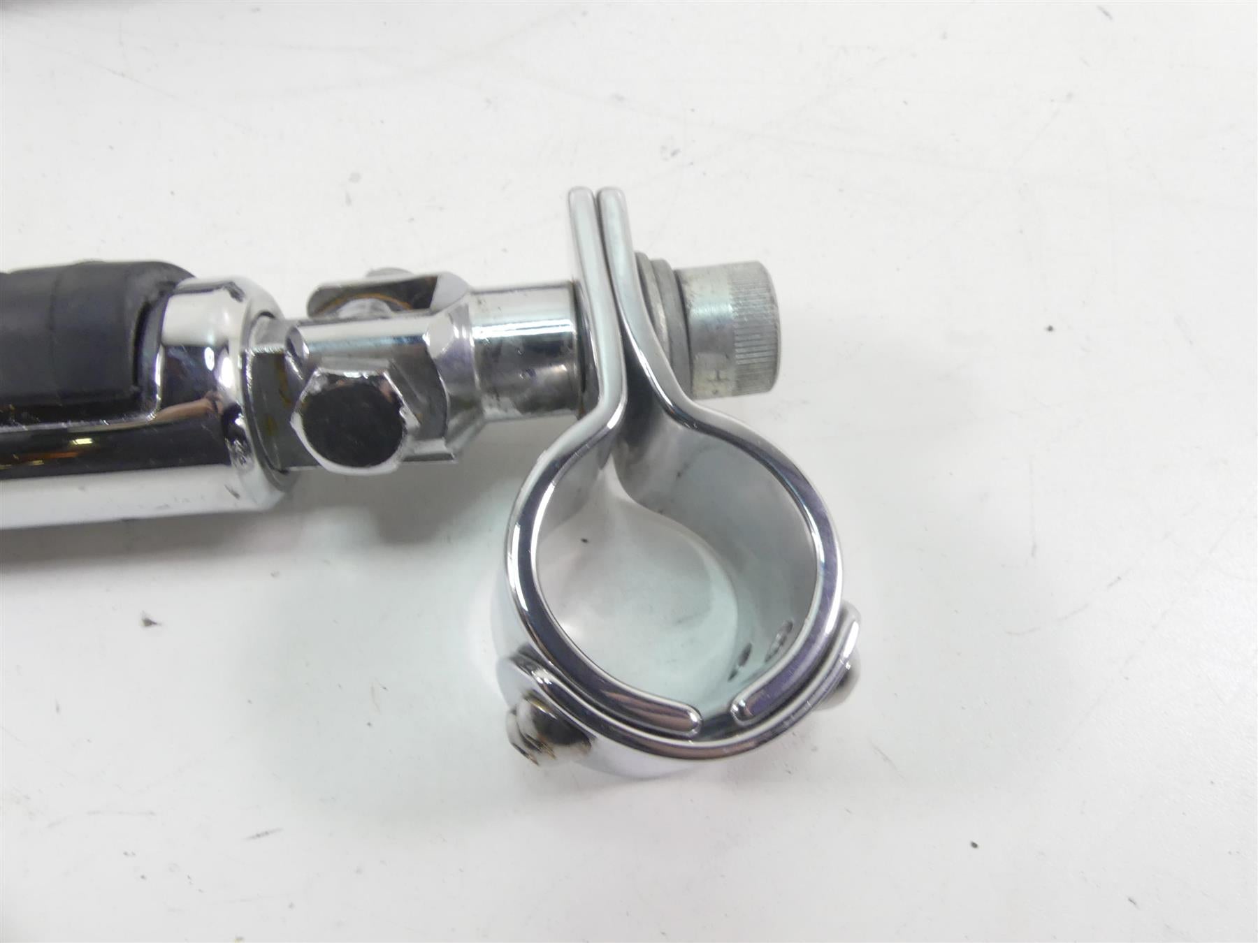 1999 Harley Touring FLHTCUI Electra Glide Kuryakyn Highway Foot Peg Set 7964 {{ shop.shopifyCountryName }} - Mototech271