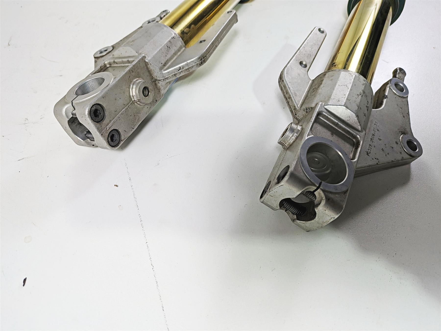 2009 Ducati Multistrada 1100 S Straight Ohlins Front Fork Let Set 34520141A {{ shop.shopifyCountryName }} - Mototech271