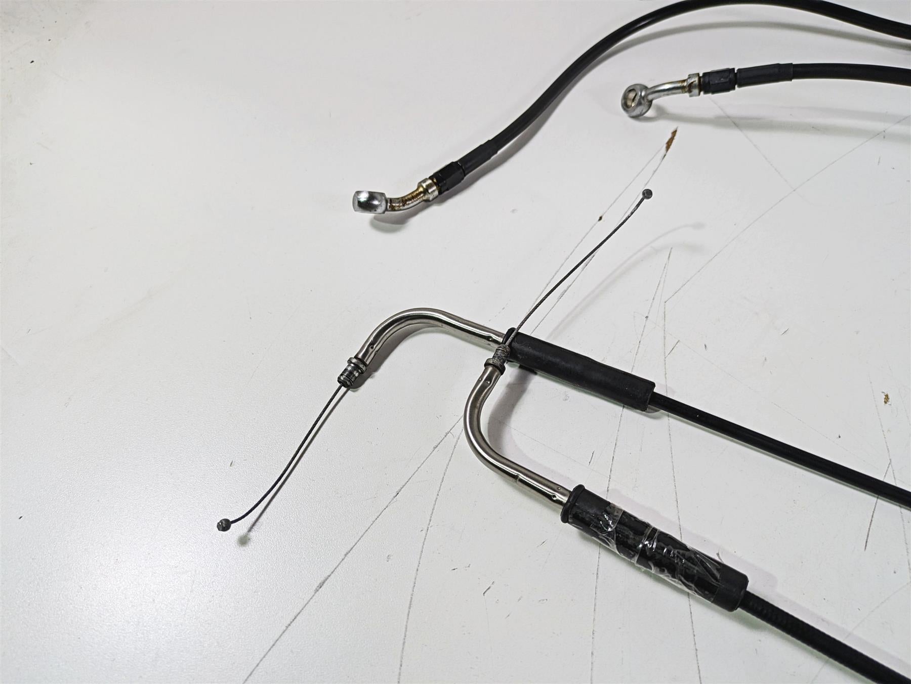 2015 Harley FXDL Dyna Low Rider Tall Bars Throttle Cable & Brake Line {{ shop.shopifyCountryName }} - Mototech271