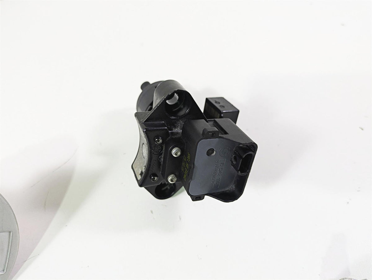 2017 BMW F800GS Adv K75 Cdi Ignition Switch Key Lock Set 13618562426 51257700072 {{ shop.shopifyCountryName }} - Mototech271